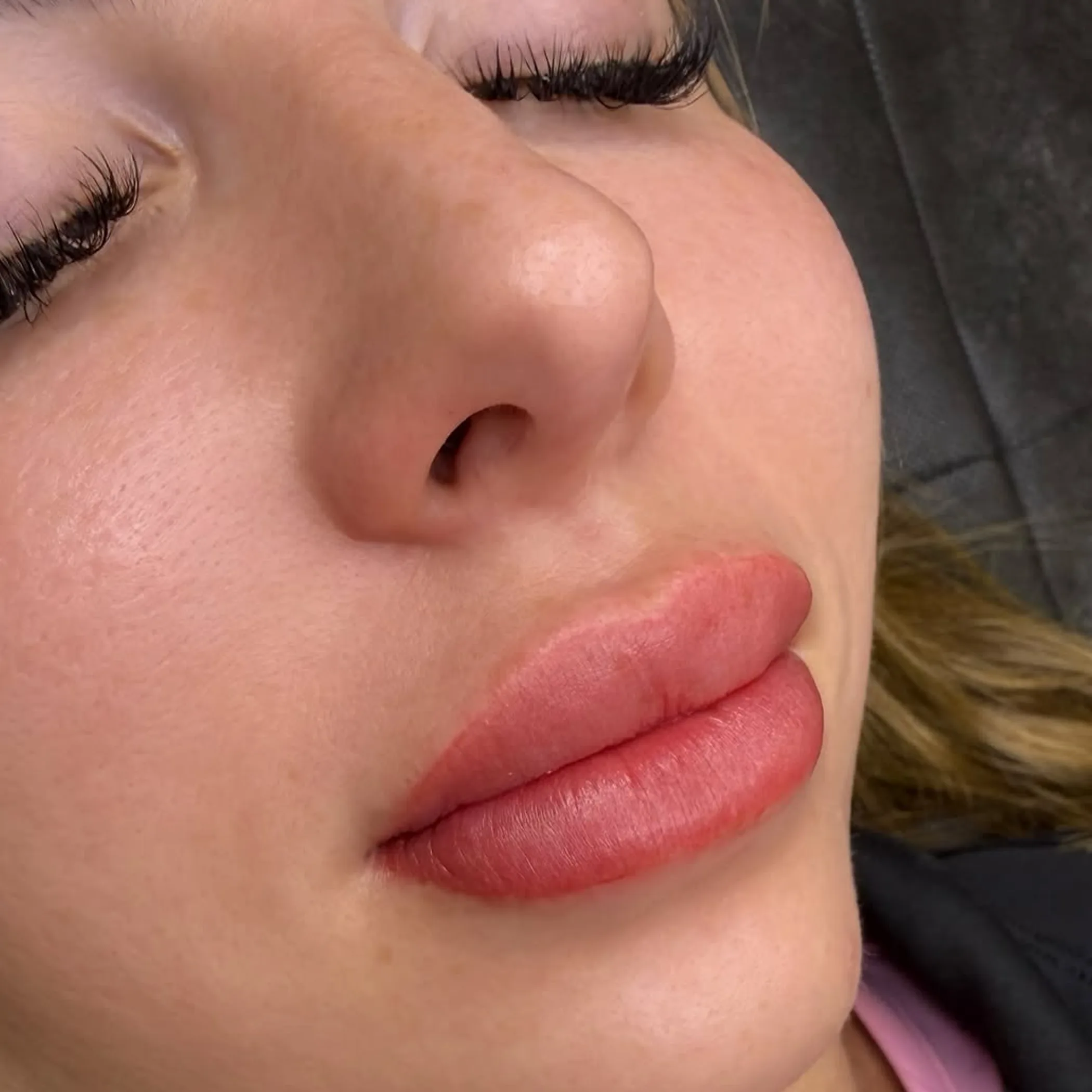 natural-looking lip tattoo results
