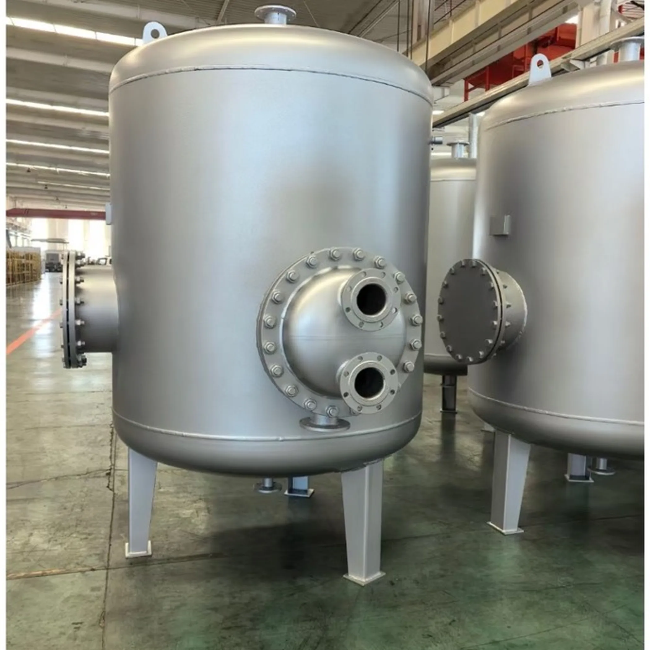 heat exchanger vessels for hot water systems